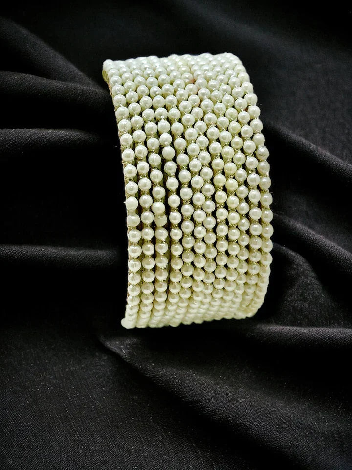 Hania's Viral Pearl Beaded Bangles